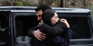 Güller ve Günahlar Zirveyi Bırakmıyor!