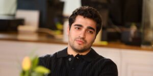 Mert Ramazan Demir’in Yeni Projesi: Delikanlı!