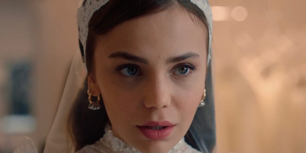 “Aynı Yağmur Altında” Dizisi Yayın Günü Değişti!