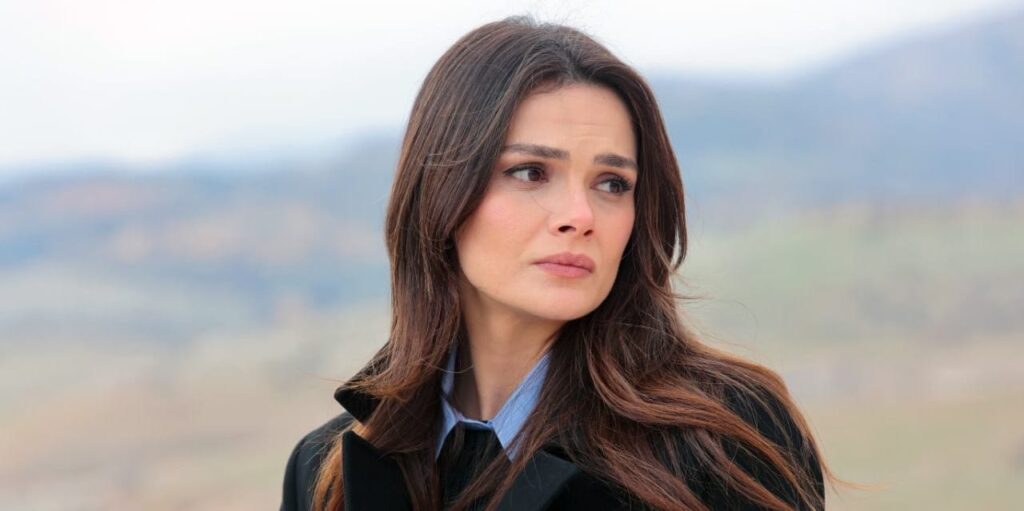 Uzak Şehir Reyting Zirvesinde, Kızılcık İkinci!