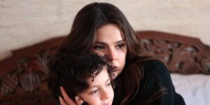 Uzak Şehir Reyting Zirvesini Korudu! haber görseli